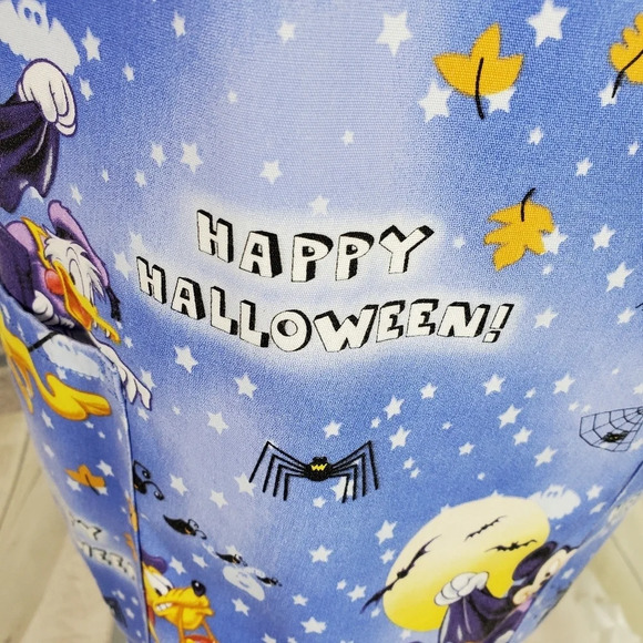 Disney Halloween Scrub Medical Top VNeck Pockets Blue Size  Small - Picture 5 of 14